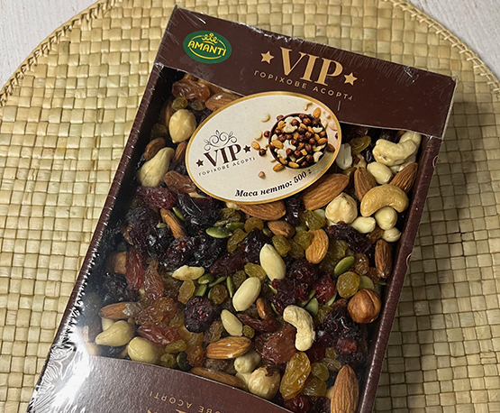 Ассорти из орехов и сухофруктов 500 г